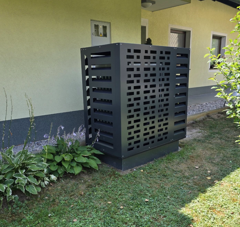zunanja enota toplotne črpalke z zaščitnim ohišjem AirShield